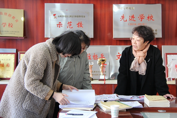 7f5d030d3ebc44db8aecb15a9db50e12.JPG IMG_1413.JPG