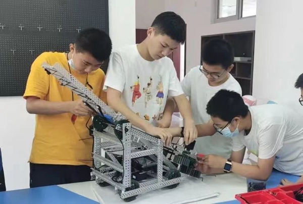 1edf3948b00948969041c38e23451abf.jpg 创客作品_proc.jpg