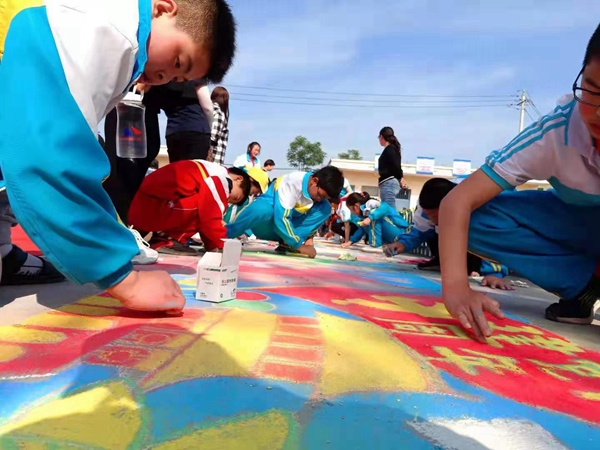 cee343258ddd4e0e99a9e1c5f88bed07.jpg f522d3cc63254eebbe4869da18822f4d.jpg