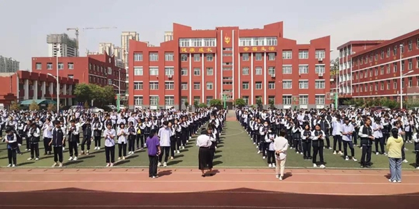 51afcf8e463e443a8056e2b3a4eb73f5.jpg 42.jpg