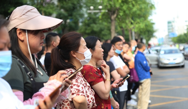 e803215f3f384b8e8ef75441f266effb.jpg 14.jpg