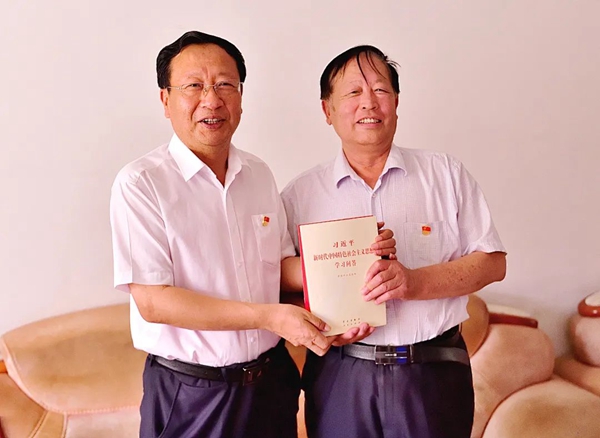 cb3a747c4ab94666ba82f7f2d6c0feb1.jpg 45.jpg