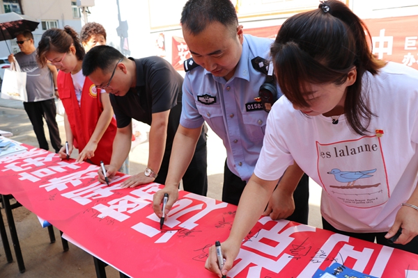 413eeb395a21467fae78499c03bd5ea4.jpg IMG_6462(1).jpg