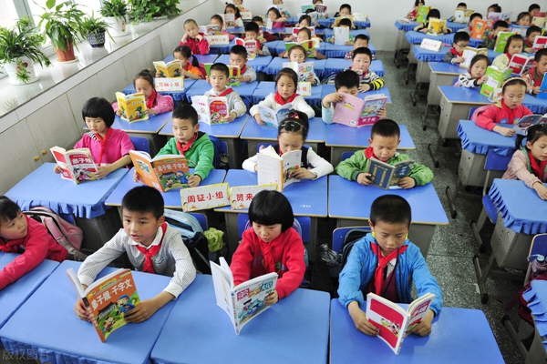 f8de4031a02b406db3db7ba58af089d5.jpg c6228603a2244e849024be8d0e25b400.jpg