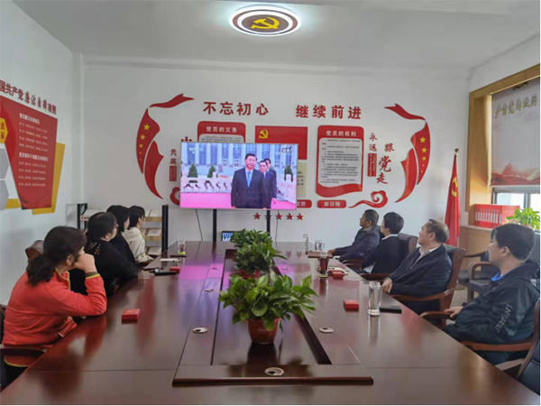 a372462d29cd4c2abdfd1d1c599405bf.jpg 3-3.jpg