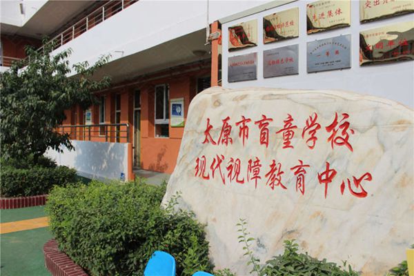 50420f11b5334f80971f2450e461a088.jpg 39245_2456541_477672_副本.jpg