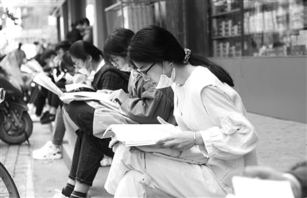 1963d42125a649c08f3efdbdb9304751.jpg 3_634455_b_副本.jpg