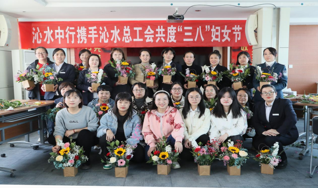 372bc30e19f1413ca254db5dbaf81089.png 图片2.png