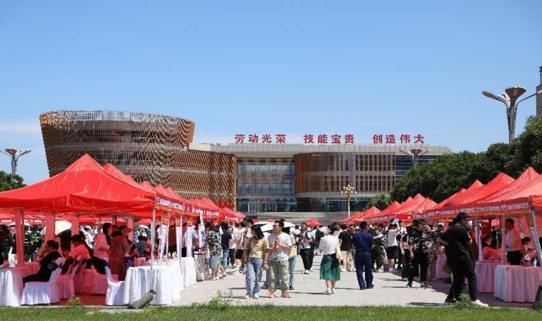 68bff7dba56a4ff99a7aa517d919d3da.png 640.png