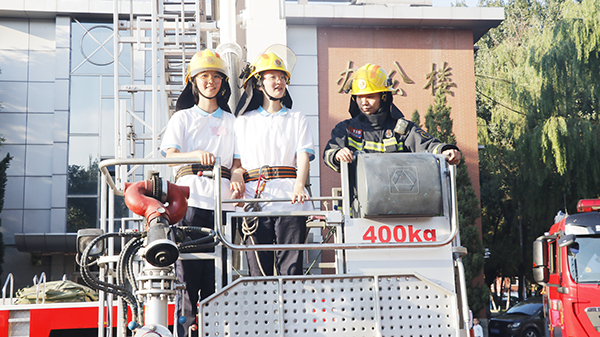 01b74aecf4af4555a1d97a3523bfc56c.jpg 大同市煤矿第一中学4.jpg