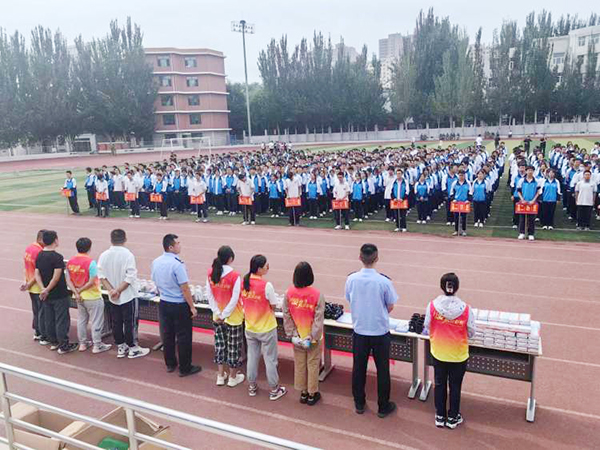 320de71bc4bd43a2b17591e992cf8726.jpg 大同市煤矿第一中学2.jpg